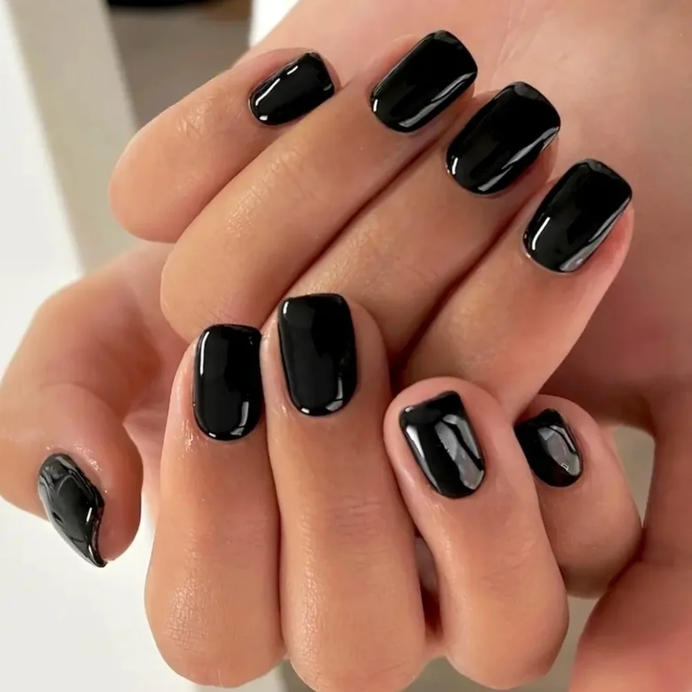 24 Pieces Fake Press On Nails